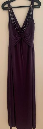 Bodenlanges, violettes Abendkleid von Zero