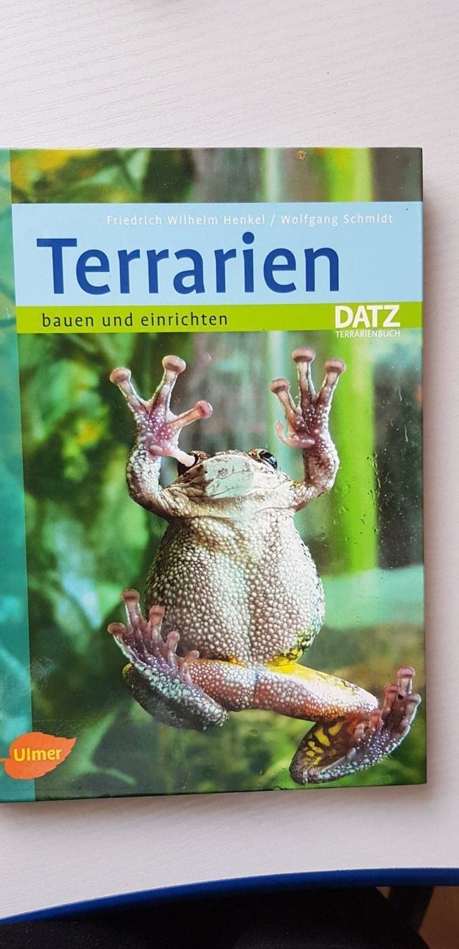 Libri: Neuwertige Teraristik Bücher – Usato da Beckenried venduto da Claduia