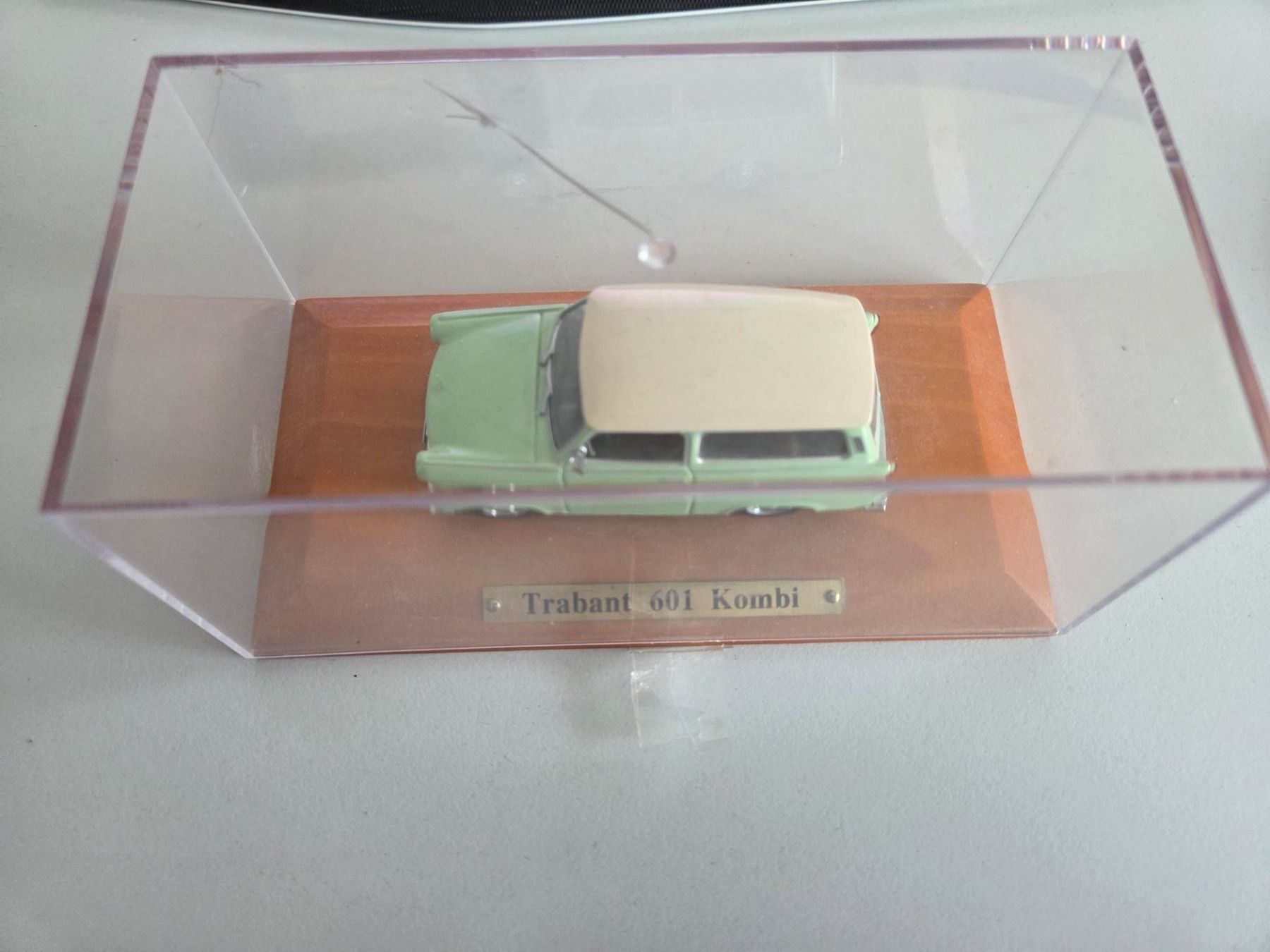 Modellautos: Modellauto Trabant 601 Kombi mit Sockel – Neu (gemäss Beschreibung) aus Luzern von Kartenansicht