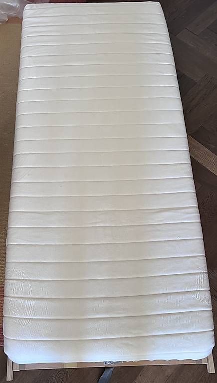 Sommiers: Sommier + matelas 90x200 – D'occasion à Prilly par stublanc 1