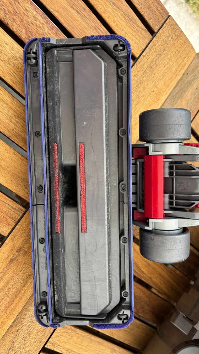 Dyson Aspirateurs & Accessoires: Dyson Staubsauger DC 29 - HEPA Filter – D'occasion à Rheinfelden par sabine0101 6