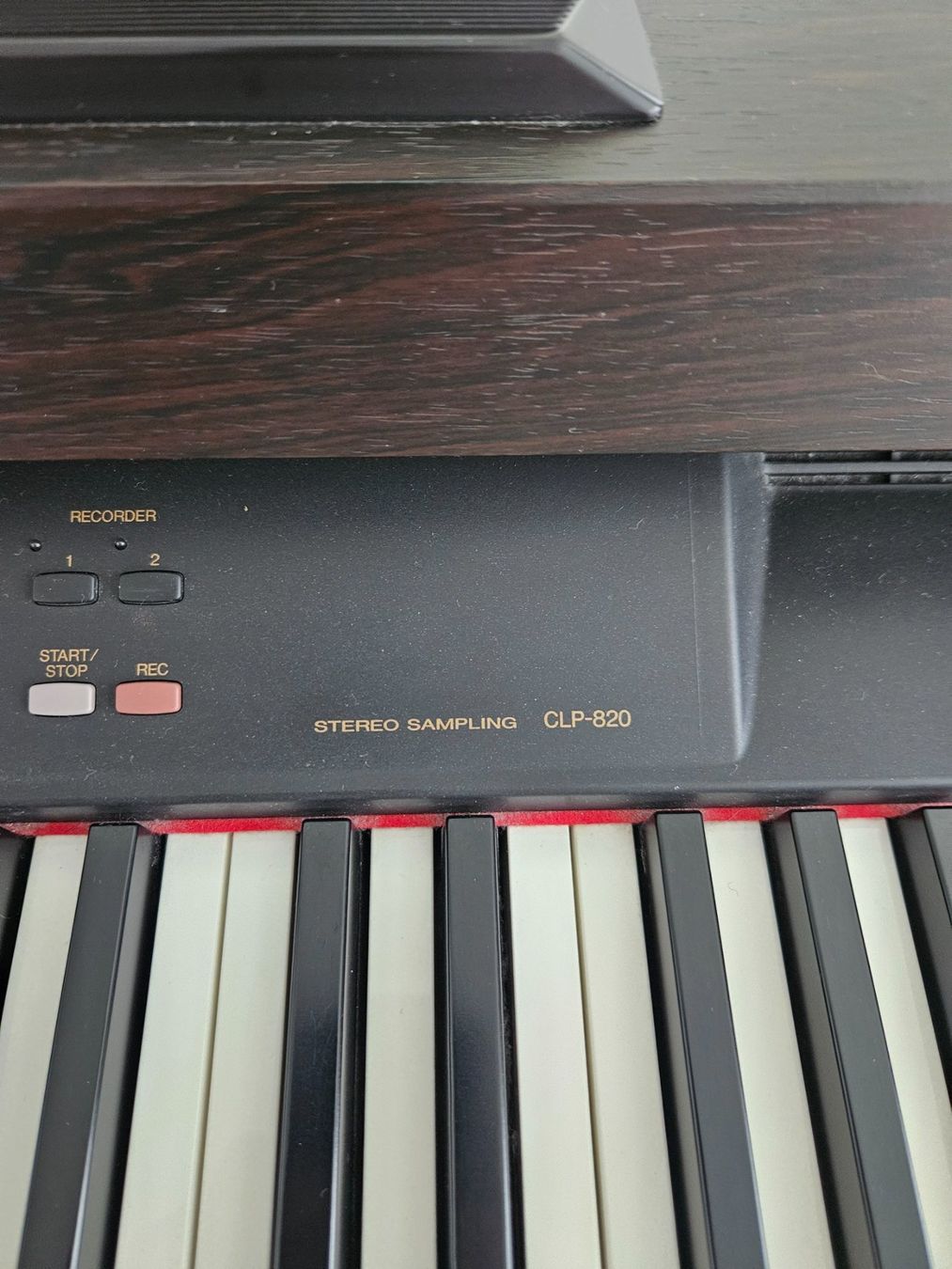 Yamaha Strumenti musicali: E Piano Yamaha Clavinova CLP 820 – Usato da Cham venduto da nimic01 4