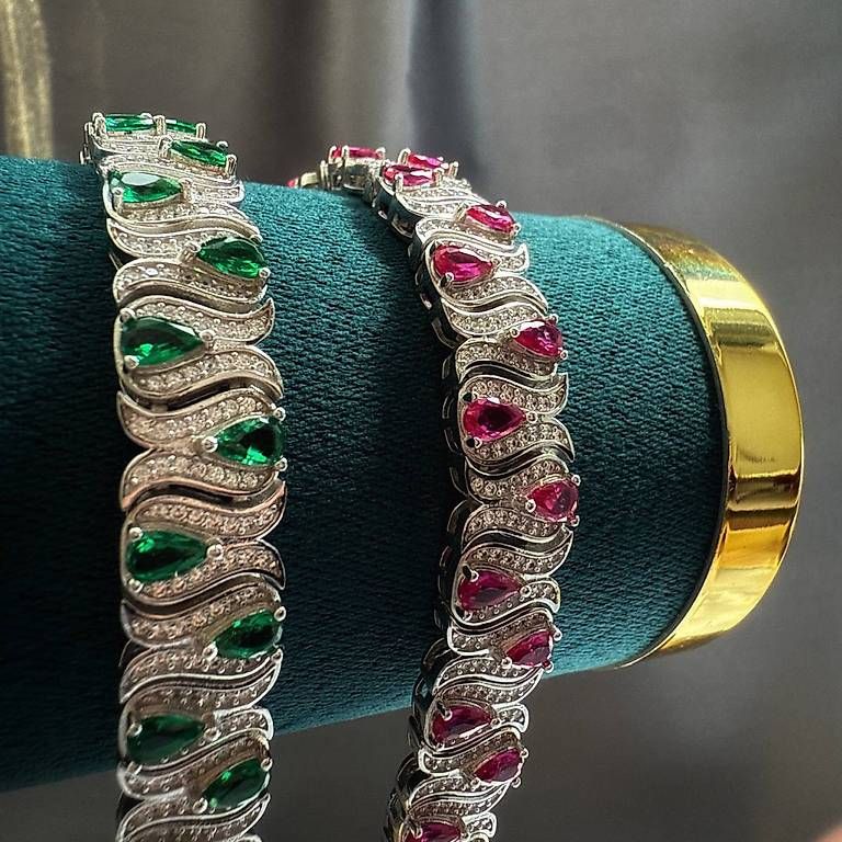 Bracciali & Braccialetti: Armband 925er Silber, Größe 18 – Usato da Thalwil venduto da han_2b8c 4
