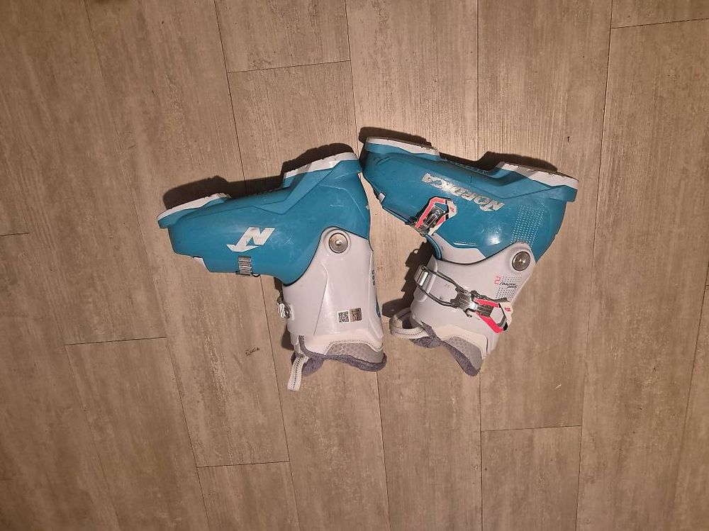 Nordica Chaussures garçon: Kinder Ski Schuh – D'occasion à Laupen BE par ybforever17 2