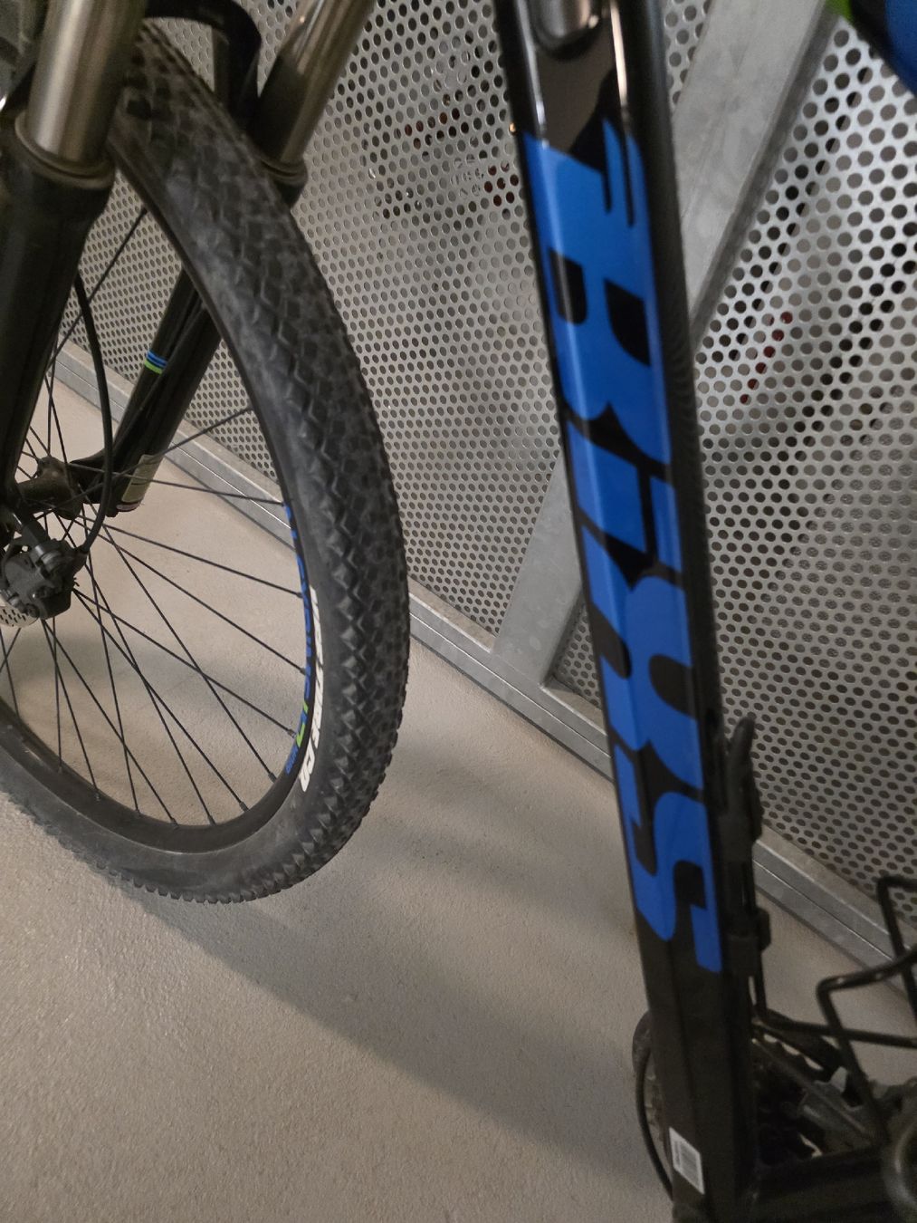 Bixs Biciclette: Bixs Mountainbike – Usato da Safnern venduto da Yaennu 6