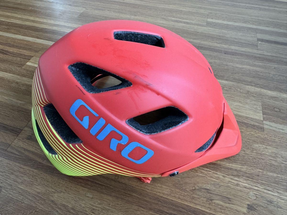 Caschi: Velohelm 55-59cm – Usato da Winterthur venduto da flufab 1