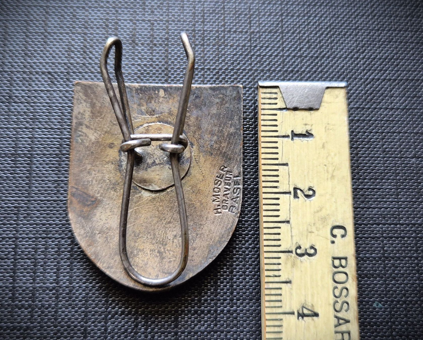 Placchette & Badge: Abzeichen: Zunft zu Webern Basel 1268 – Usato da Zürich venduto da brinkosos 2