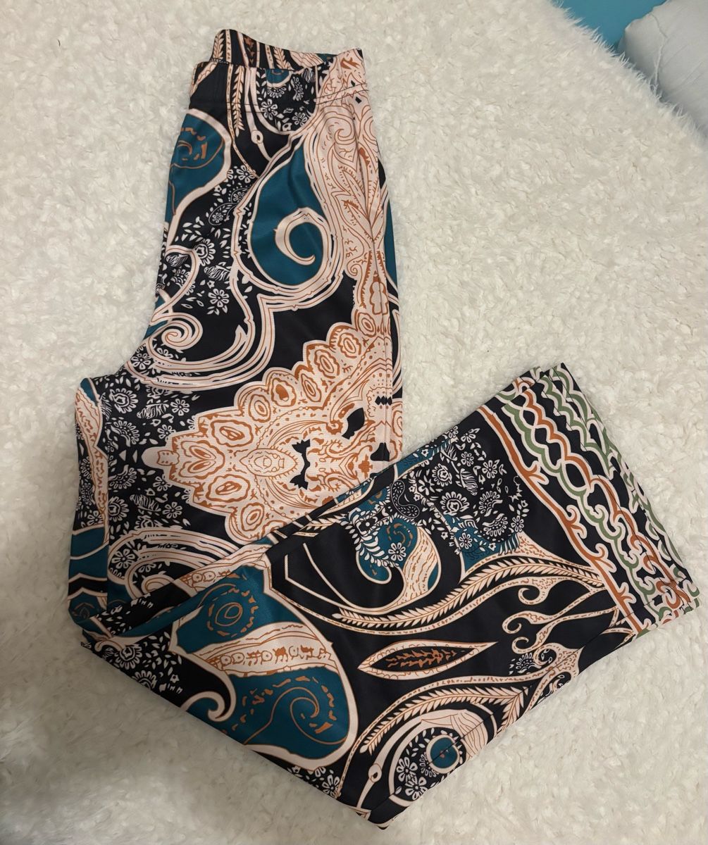 Hosen: Hose gemustert Grösse M neu – Neu (gemäss Beschreibung) aus Arbon von Viktoriaa