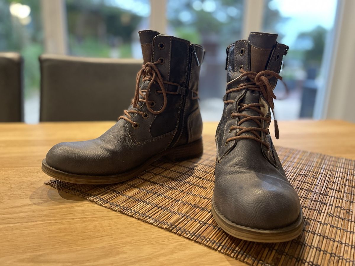 Mustang Scarpe da donna: Bottines d’hiver Mustang 39 – Usato da Courtedoux venduto da ivanaj 1