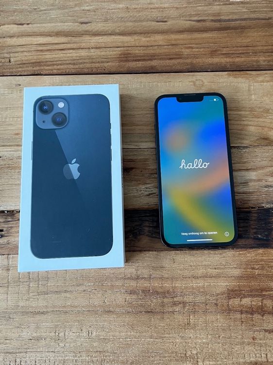 Apple iPhone 13, 128Go, Minuit - (Reconditionné
