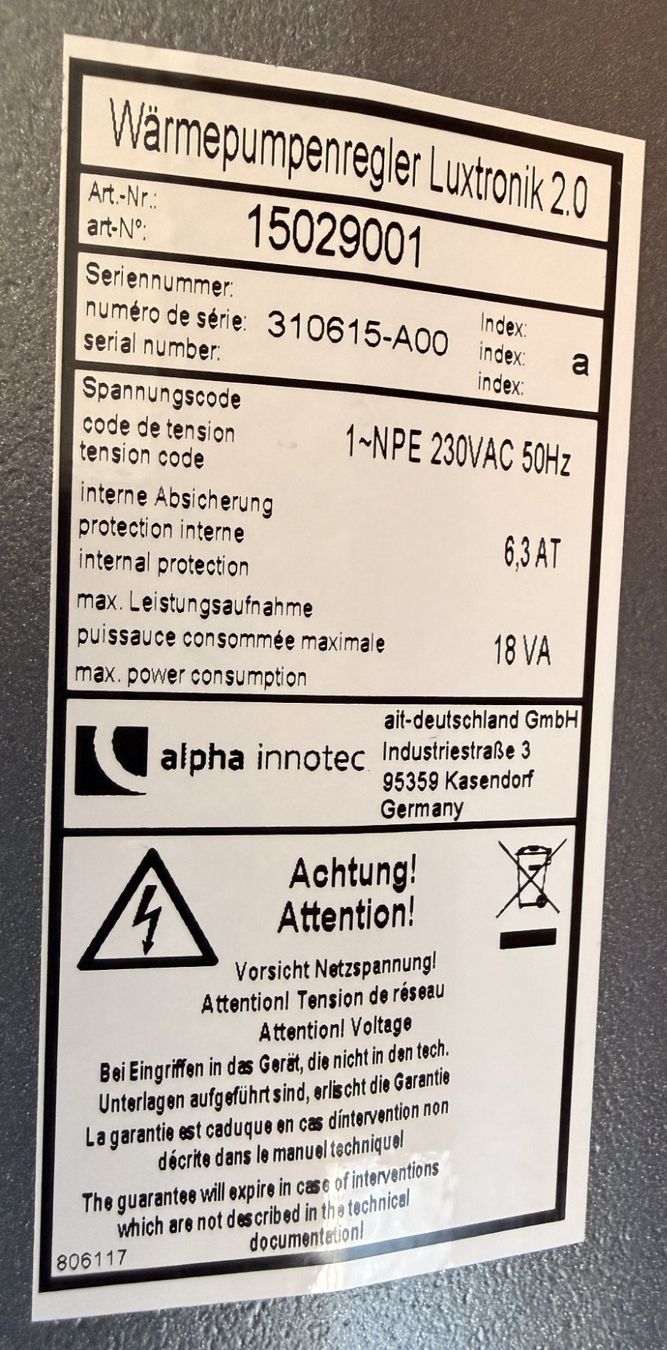 Radiatori: Alpha Innotec Wärmepumpenregler Luxtronik 2.0 – Usato da Würenlos venduto da Bozon 3