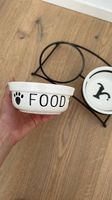 Hunde-/Katzennapf für Essen und Trinken auf Ständer