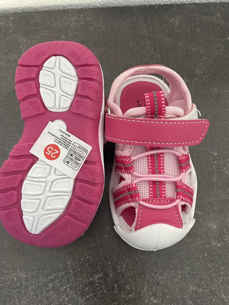 Scarpe per ragazze: Sandalen, Kinder – Nuovo e nell'imballaggio originale da Niederhelfenschwil venduto da jas_sq7y