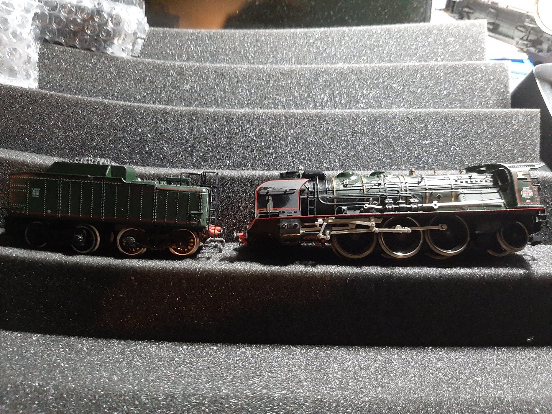 Jouef Modellini di ferrovie: JOUEF CALAIS SNCF 231 K 82  REF.5 – Usato da Avully venduto da RIVALIS 3