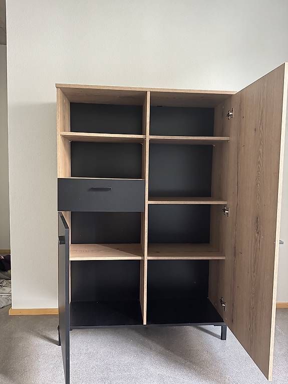 Étagères: Highboard/Regal in Eiche-Optik – D'occasion à Grüsch par Fludome 1