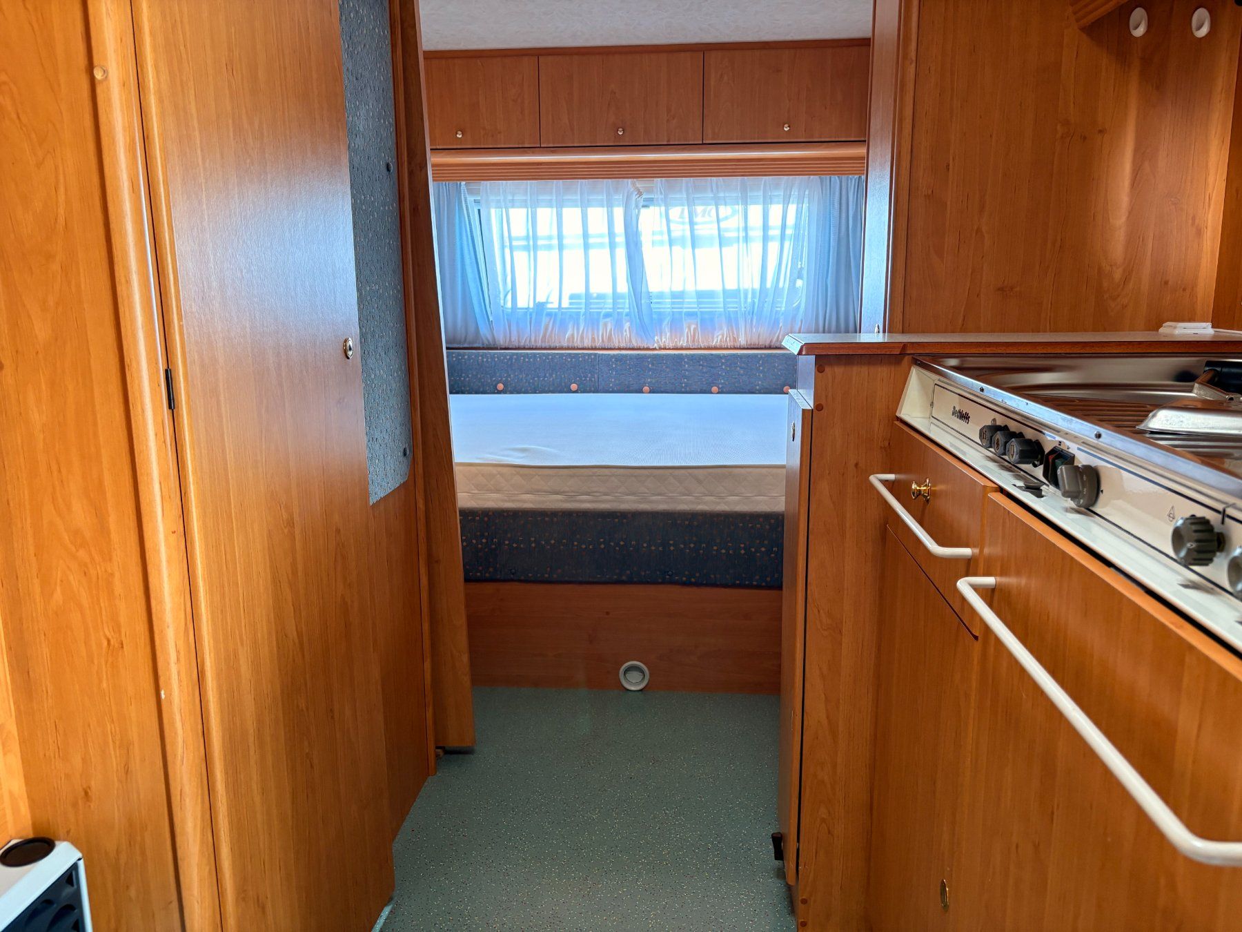 Dethleffs Camping Fahrzeuge: Wohnwagen Dethleffs RM 5 – Gebraucht aus Winterthur von MCW 4