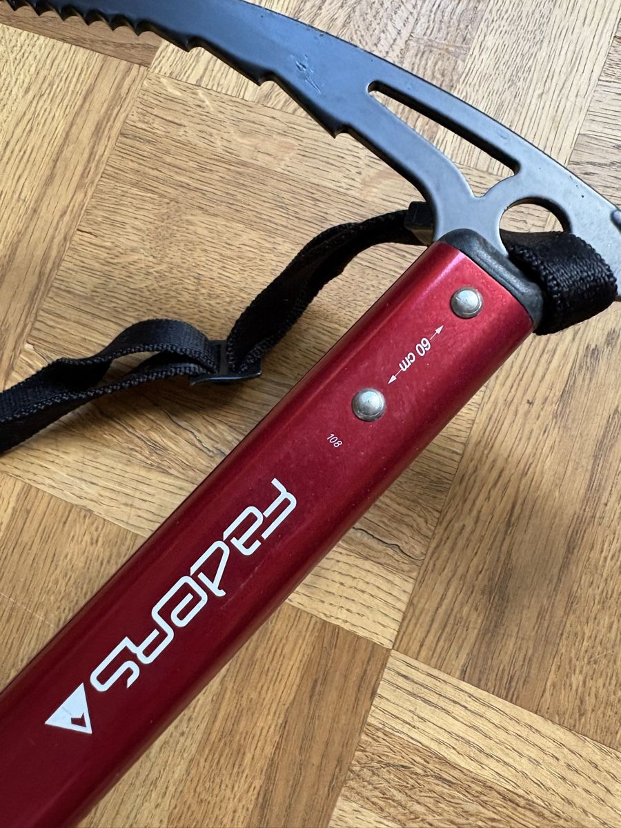 Matériel de grimpe: Pickel Bergsteigen Leicht – D'occasion à Zürich par Claubieten 2
