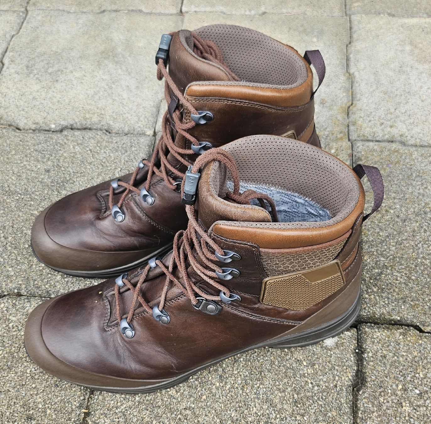 Schweizer Armee Scarpe da uomo: Militär Wanderschuh – Usato da Baar venduto da Baydiwaydi 2