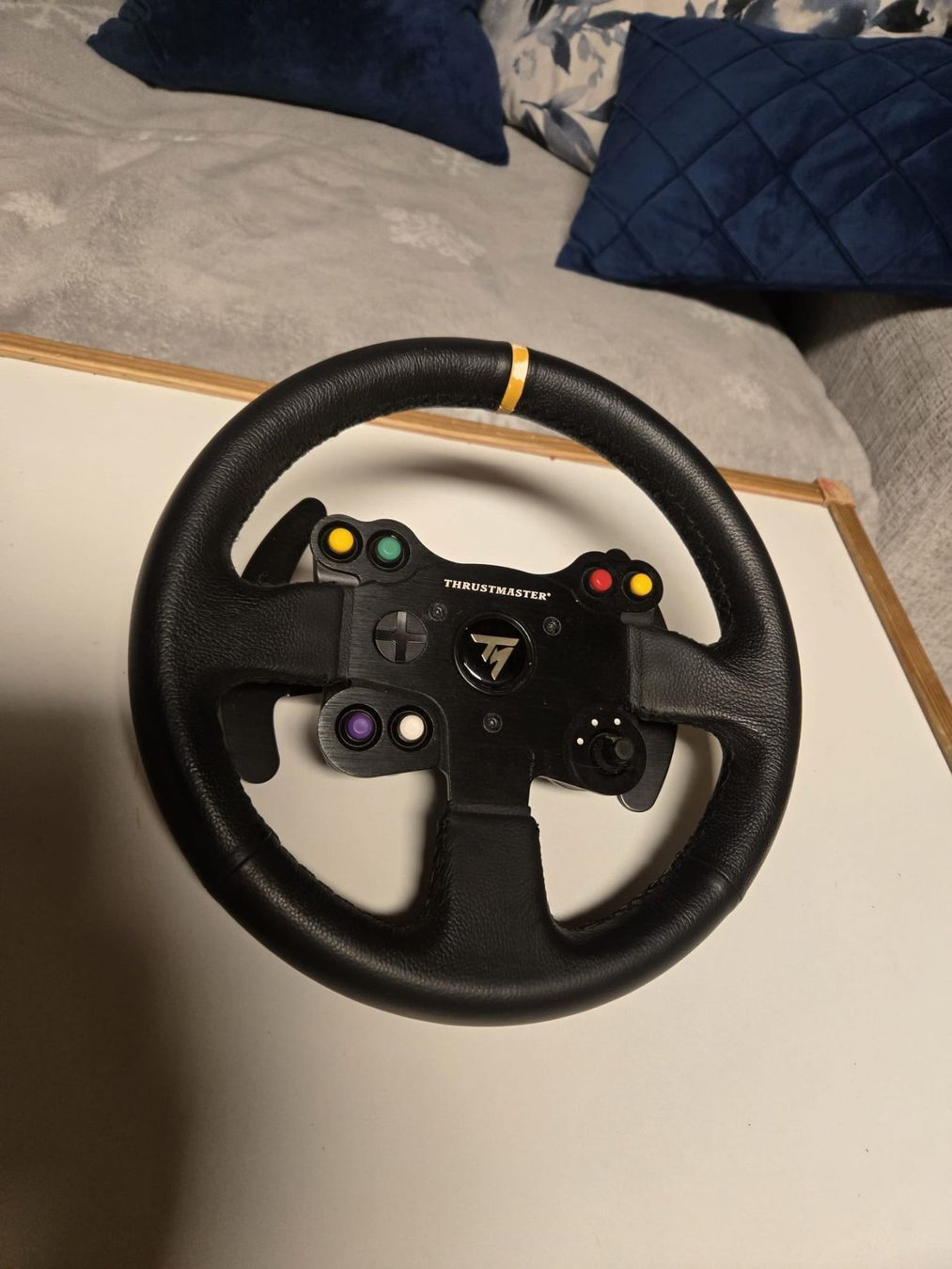 Thrustmaster Controller: Volant Thrustmaster TM leather 28GT – Usato da Poliez-le-Grand venduto da Lea_2wl5 5