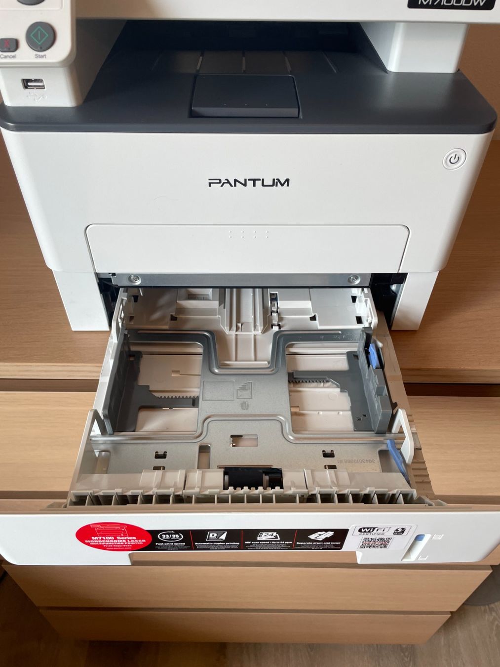 Drucker: Multifunktionsdrucker - Laser - Monochrom – Gebraucht aus Schmerikon von die_8b8m 5