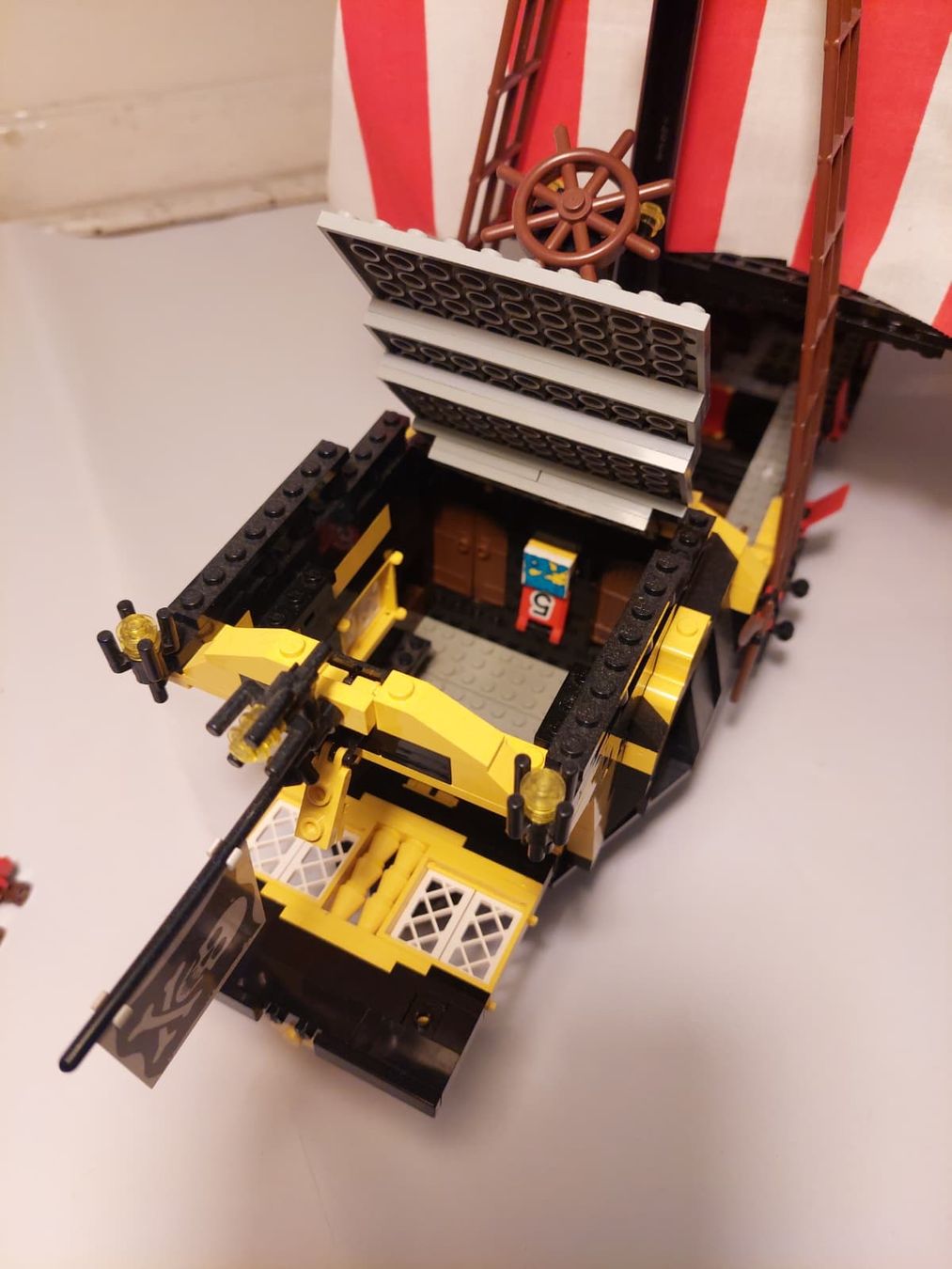 Lego Spielzeuge: LEGO Piratenschiff 6285 Black Seas Barracuda – Gebraucht aus Basel von Jakob.S. 6