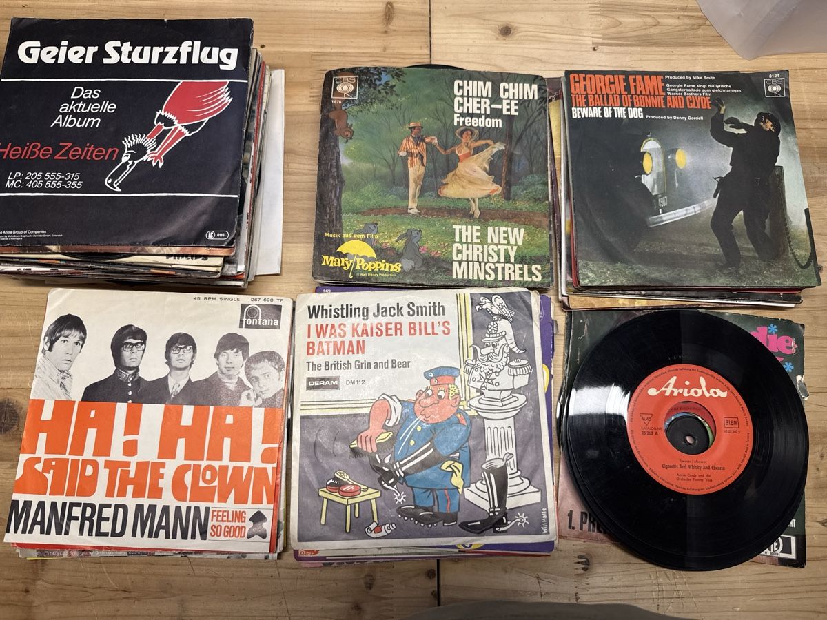 Schallplatten: 50+ Single Sammlung Querbeet  – Gebraucht aus Maisprach von 4464 1