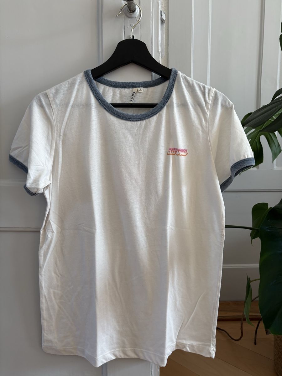Rip Curl T-shirt: T-SHIRT RIP CURL – Usato da Bern venduto da julian.k97
