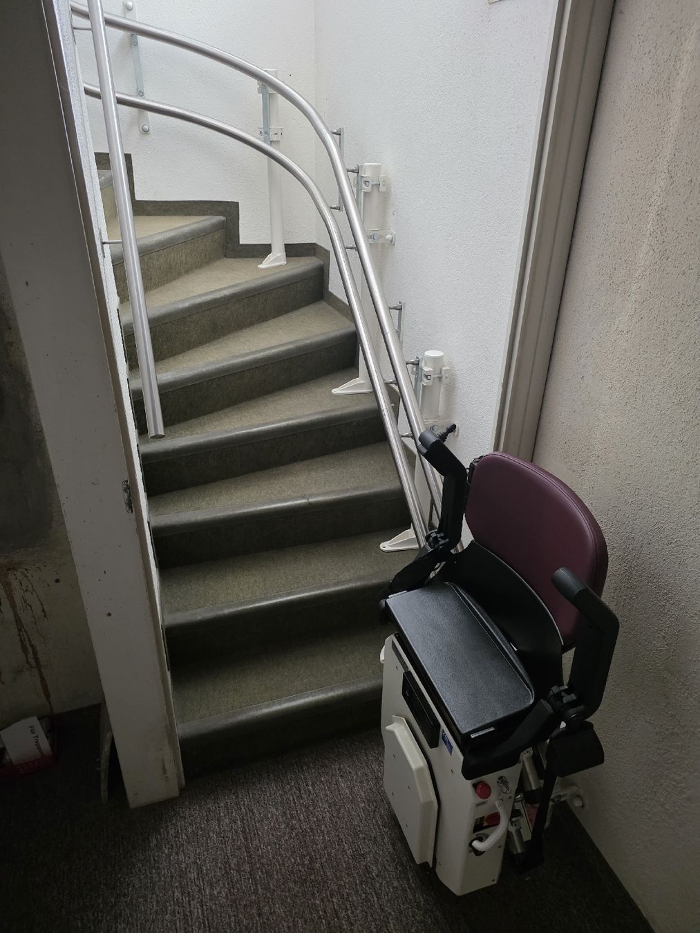 Scale: Treppenlift – Usato da Hüttikon venduto da luk_6jsq 2