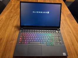 Alienware m17 R3 | RTX 2080 Super | i7 | 32 GB | 1 TB SSD