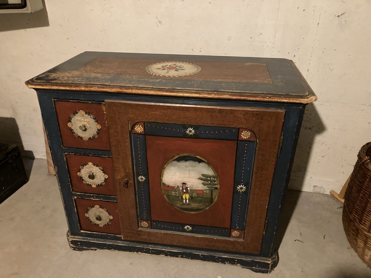 Cassettiere: Antike Schafreite, bemalt – Usato da Belp venduto da Doc_Matt_Rox