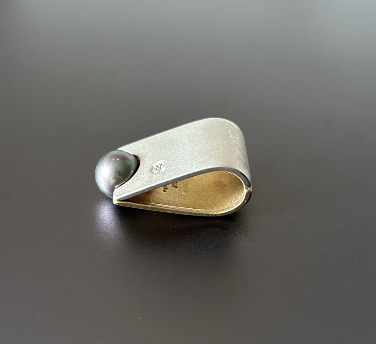 Ciondoli: Pendentif avec perle – Usato da Zürich venduto da malia. 2