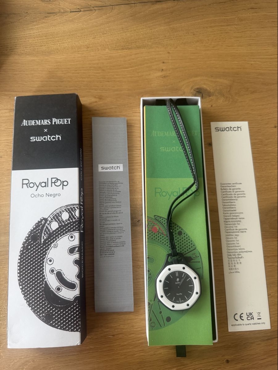 Swatch Uhren: Swatch x Audemars Piguet Royal Pop – Gebraucht aus Stansstad von B_B06