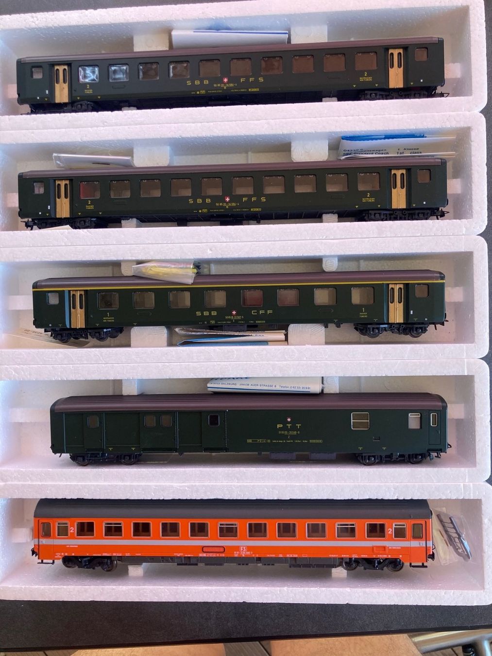 Roco Modellini di ferrovie: H0 Gleichstrom – Nuovo e nell'imballaggio originale da luzern venduto da Maclimac 1