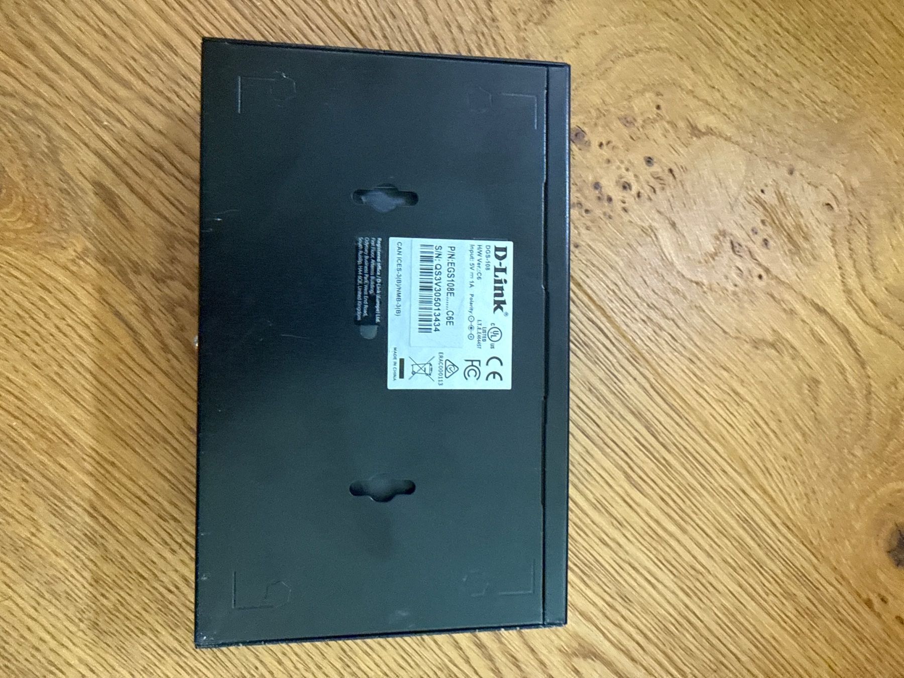 Dlink Hub & Switch: D-Link DGS-108 8-Port Gigabit Switch – Usato da Sursee venduto da AKE_Schmidi 2