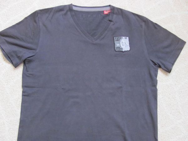 T-shirt: Esprit Gr.M – Nuovo (secondo la descrizione) da Sachseln venduto da Palur 1