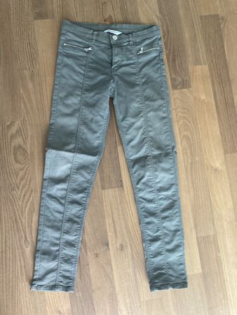 Hose Gr. 146 / 152