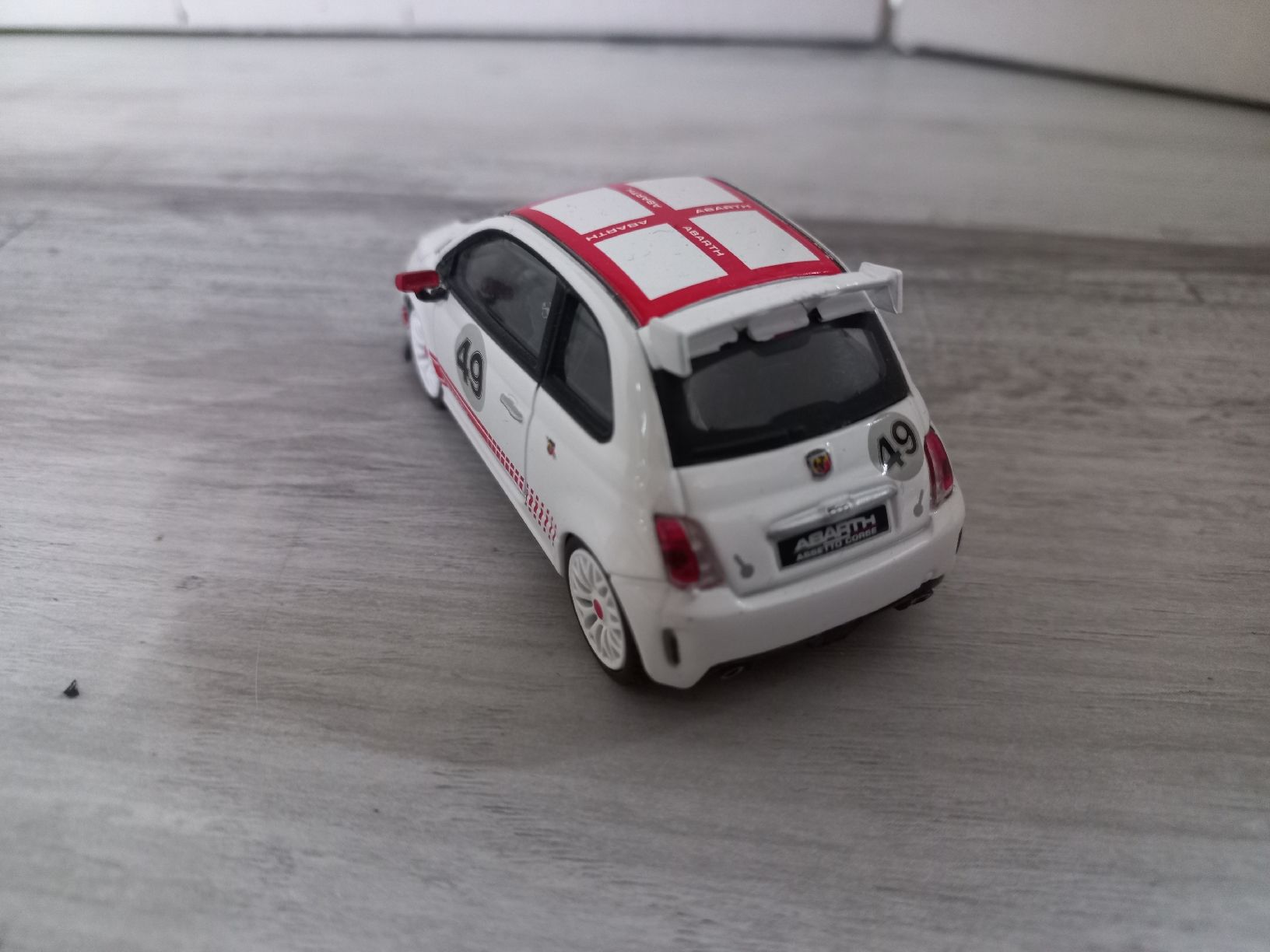 Fiat Modellautos: Fiat 500 1/43 Motorama – Gebraucht aus Attalens von remy_s00 1
