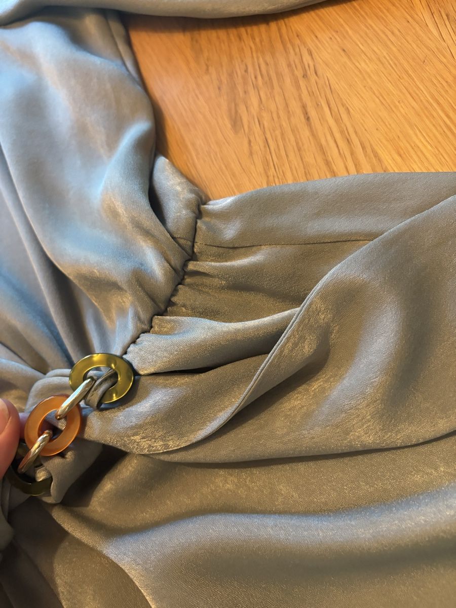 Zara Vestiti: ZARA taille S – Usato da Attalens venduto da Skorpionica 1