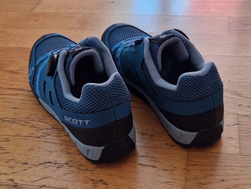 Scott Scarpe da donna: Scott Damen MTB-Schuhe 39 – Nuovo e nell'imballaggio originale da Wetzikon ZH venduto da SonjaThen 2