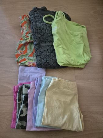 Kleiderpaket Gr. 122/128, 134/140