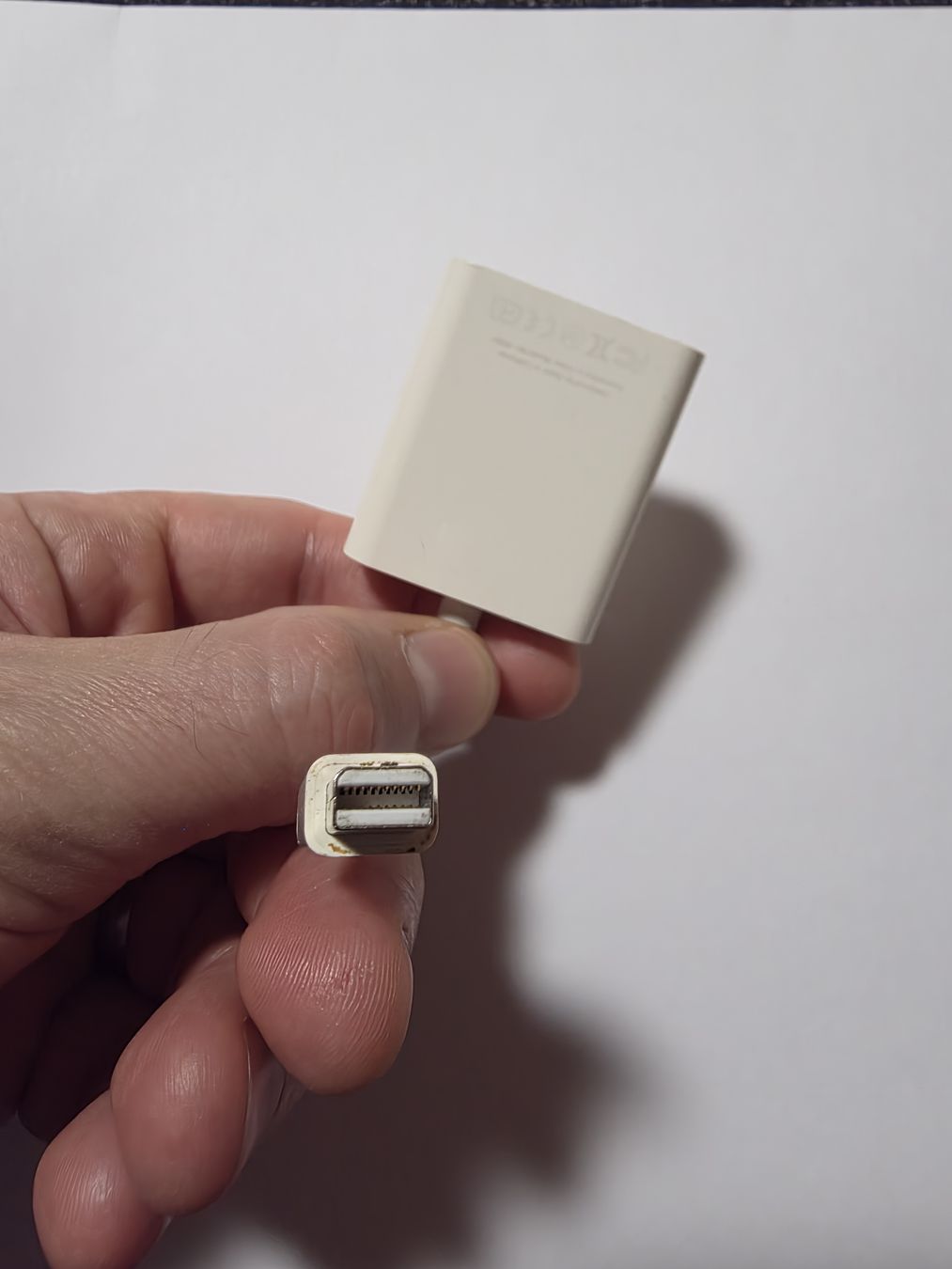 Apple Unità & Adattatore: Mini DisplayPort-auf-VGA-Adapter – Usato da Pfäffikon ZH venduto da nic_6l9v 1