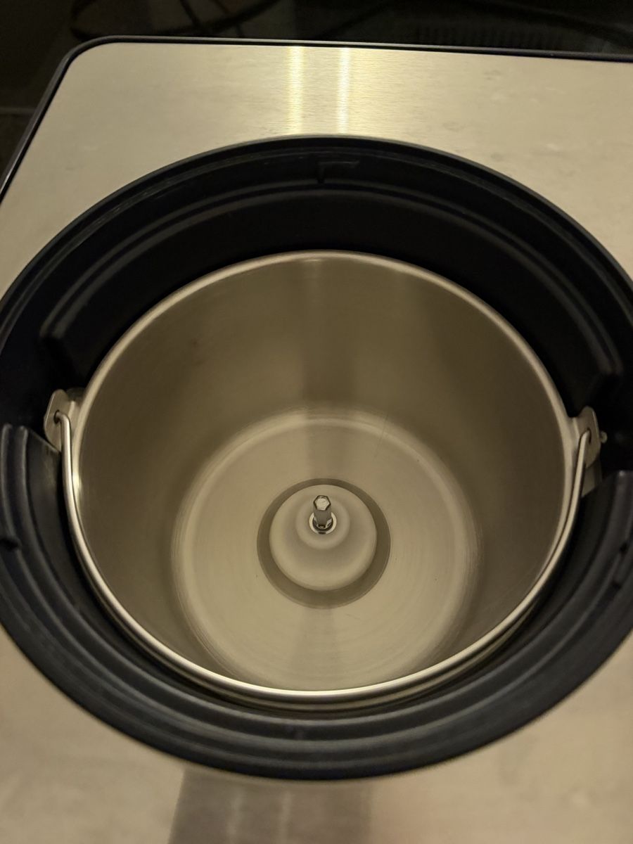 Appareils de cuisine: UNOLD Schuhbeck Eismaschine 48818 mit Kompressor + Eis-Bibel – D'occasion à Münchwilen AG par Dobby24 4