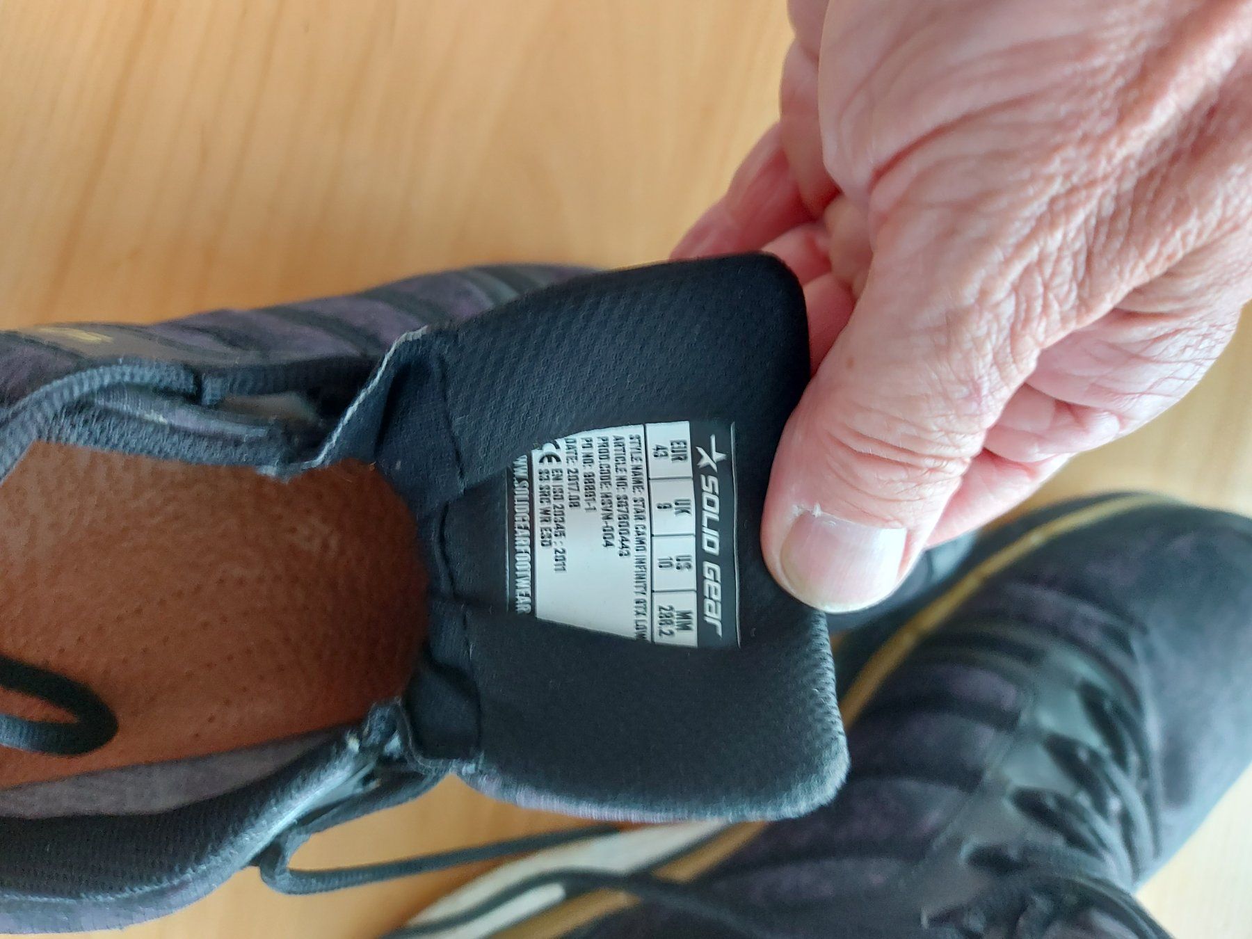 Scarpe da uomo: Arbeitsschuhe – Nuovo (secondo la descrizione) da Deitingen venduto da Kawasaki62 2