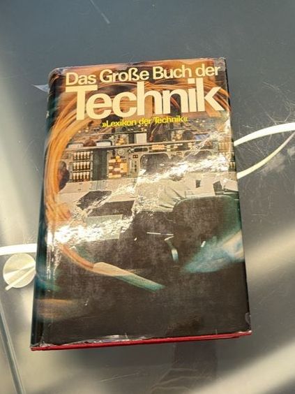 Bücher: Das Grosse Buch der Technik Lexikon der Technik – Gebraucht aus Sumiswald von Katja-Yves