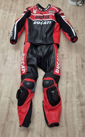 Combinaison Ducati