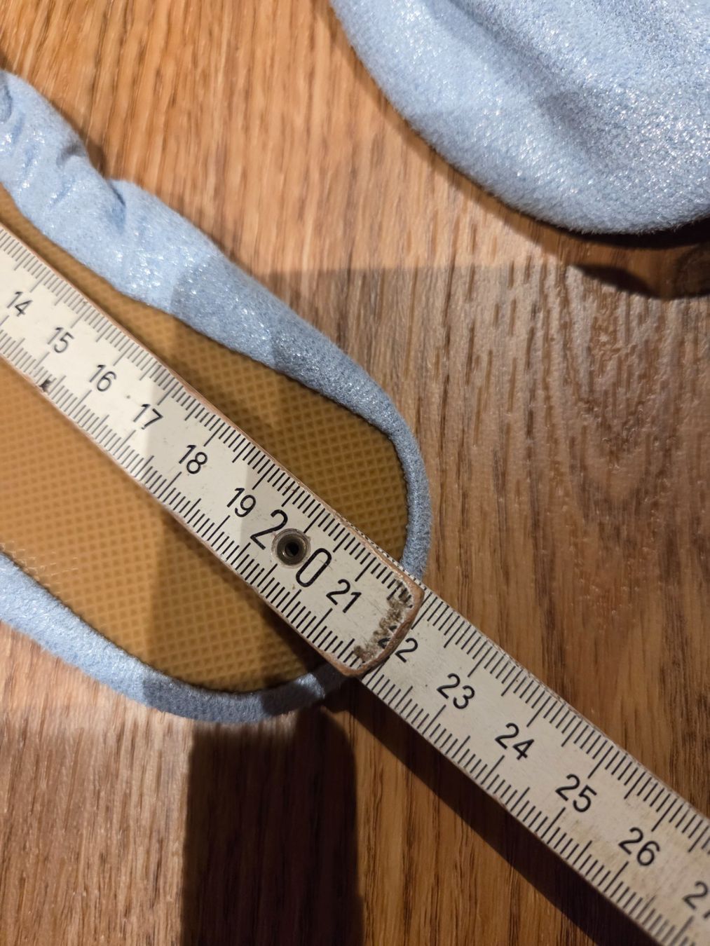 Scarpe per ragazzi: Turnschläppchen Gr. 33/34, hellblau mit Silber/ Glitzer – Nuovo (secondo la descrizione) da Heinrichswil venduto da frankie19860 1