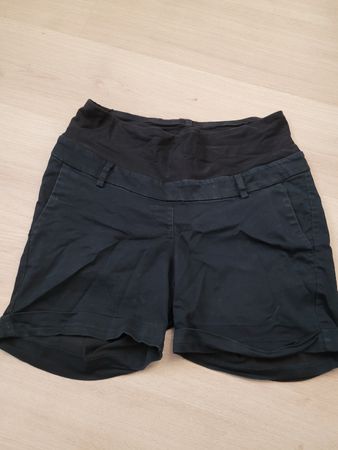 kurze Umstandshose Gr. 40
