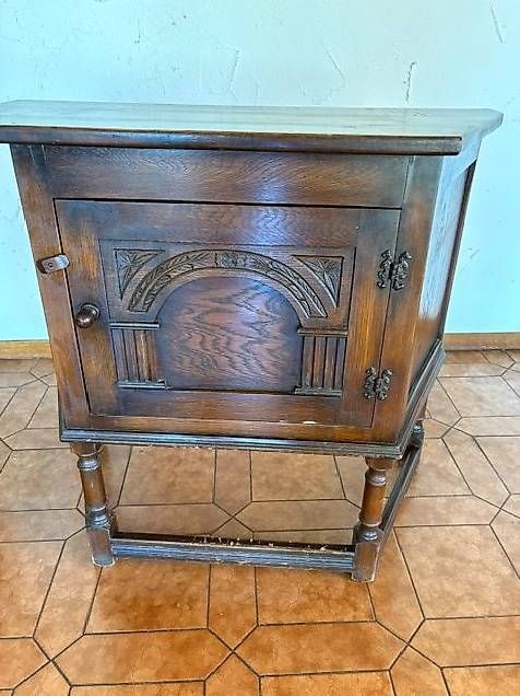 Cassettiere: Meuble ancien – Usato da Portalban venduto da Matteo-Fribourg 2