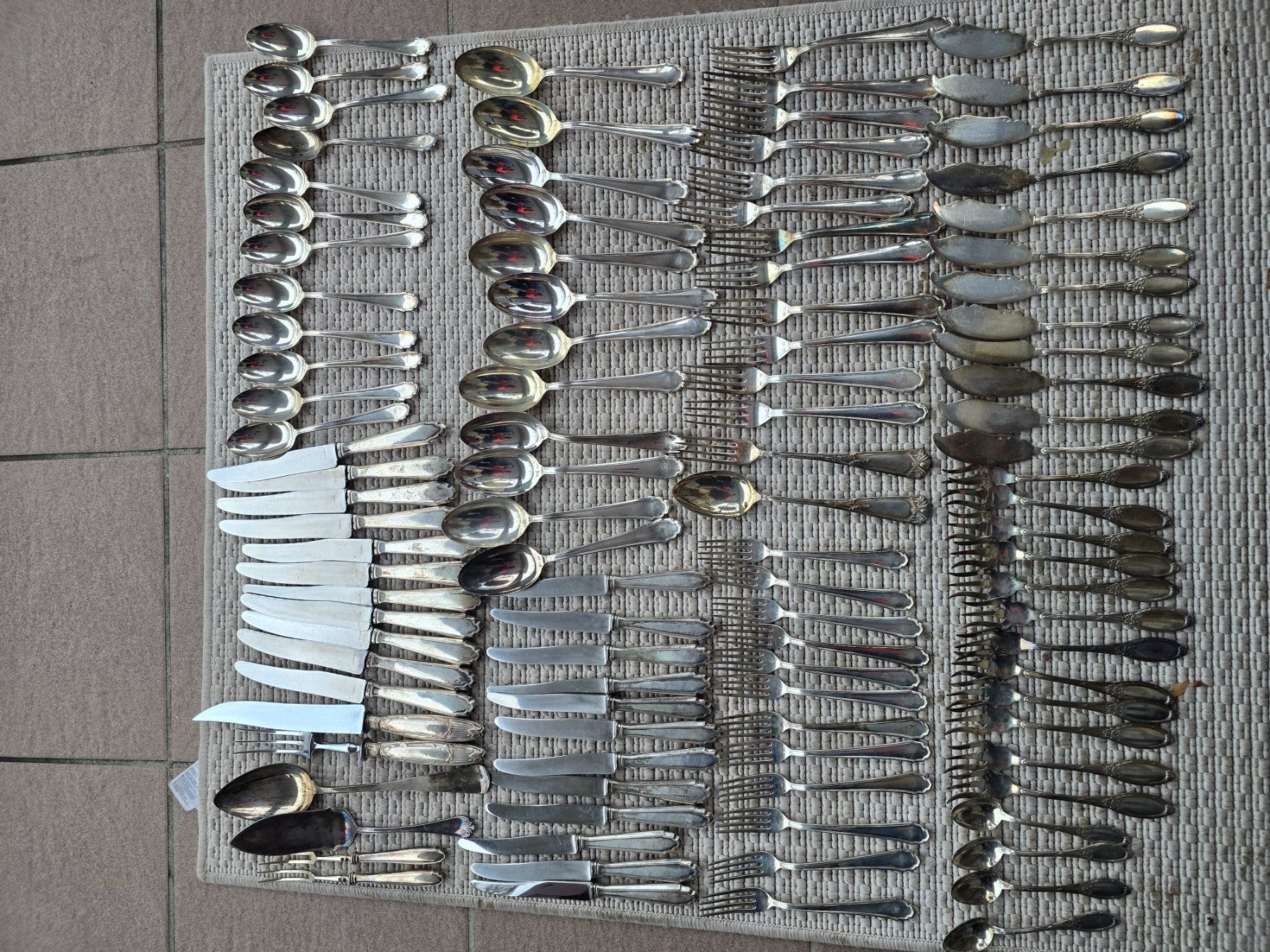 Set di posate: Silber-Besteck-Set (800er Silber), ca. 6.5 kg – Usato da Oberhofen am Thunersee venduto da OliCH76