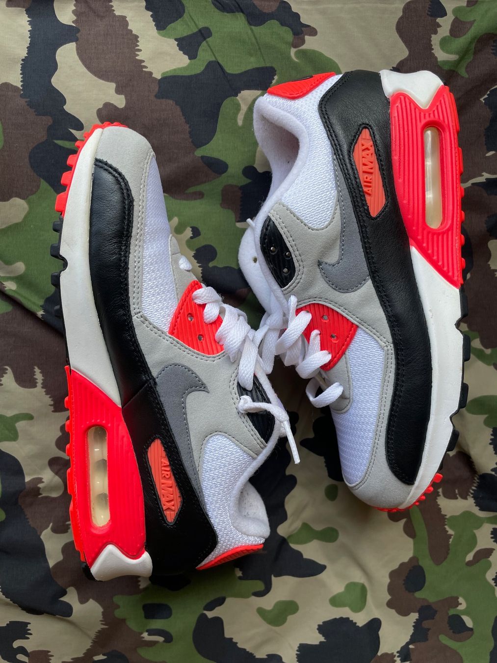 Nike Scarpe da uomo: 2014 nike air max 90 Infrared Sz 40 – Usato da Zürich venduto da le_souk 1